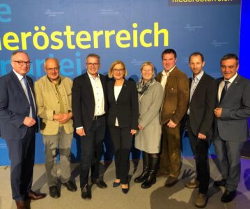 Blau. Gelb. – Teamkonferenz im Mostviertel