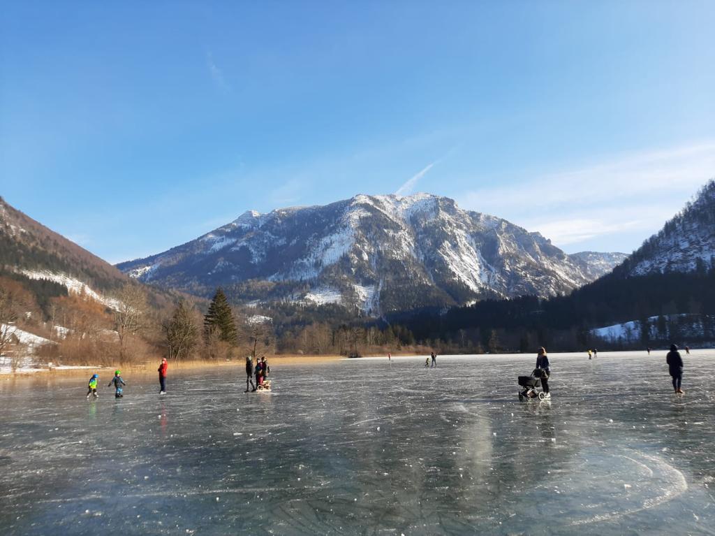 ORF NÖ – Eislaufen am Natureis am Lunzer See