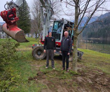 Zwei neue Bäume fürs Seebad