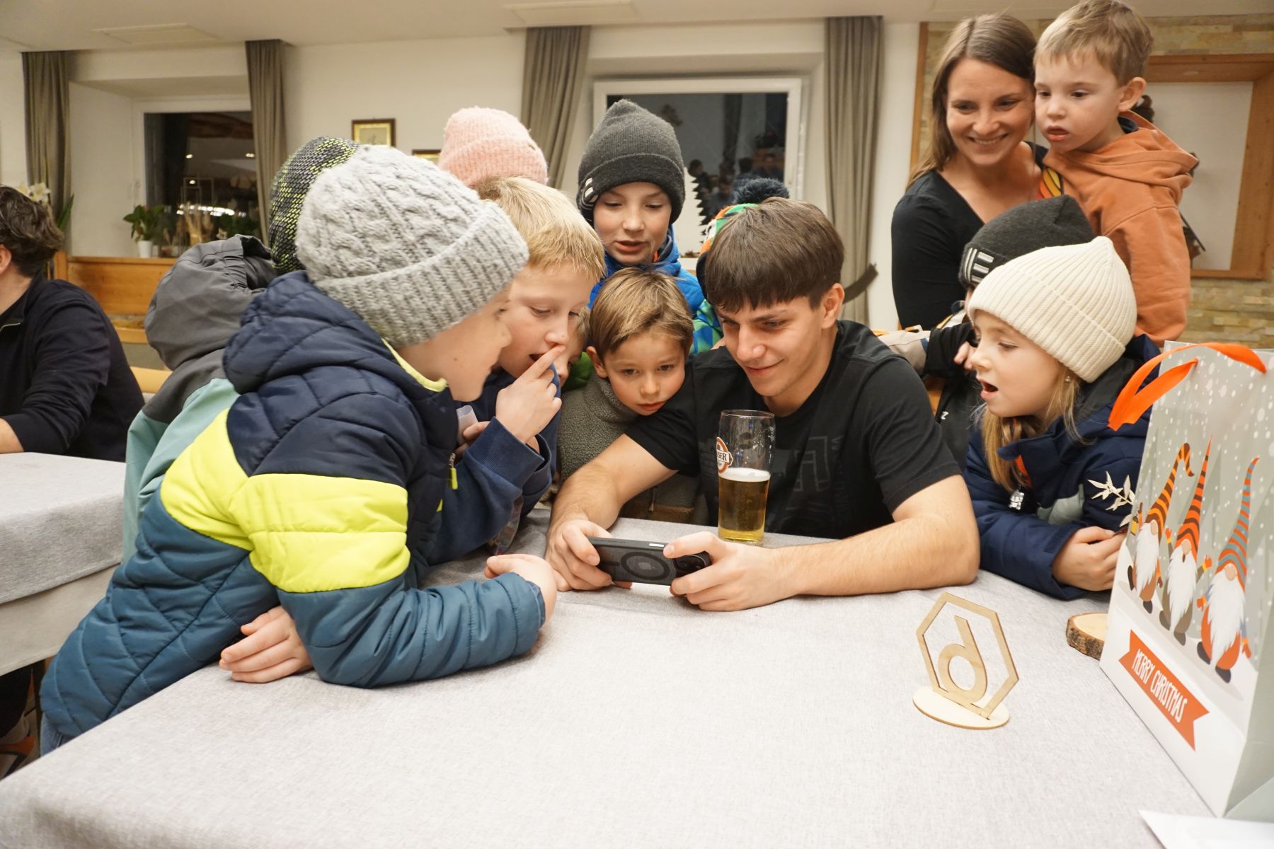 Süßes und Saures bei der ASKÖ-Weihnachtsfeier