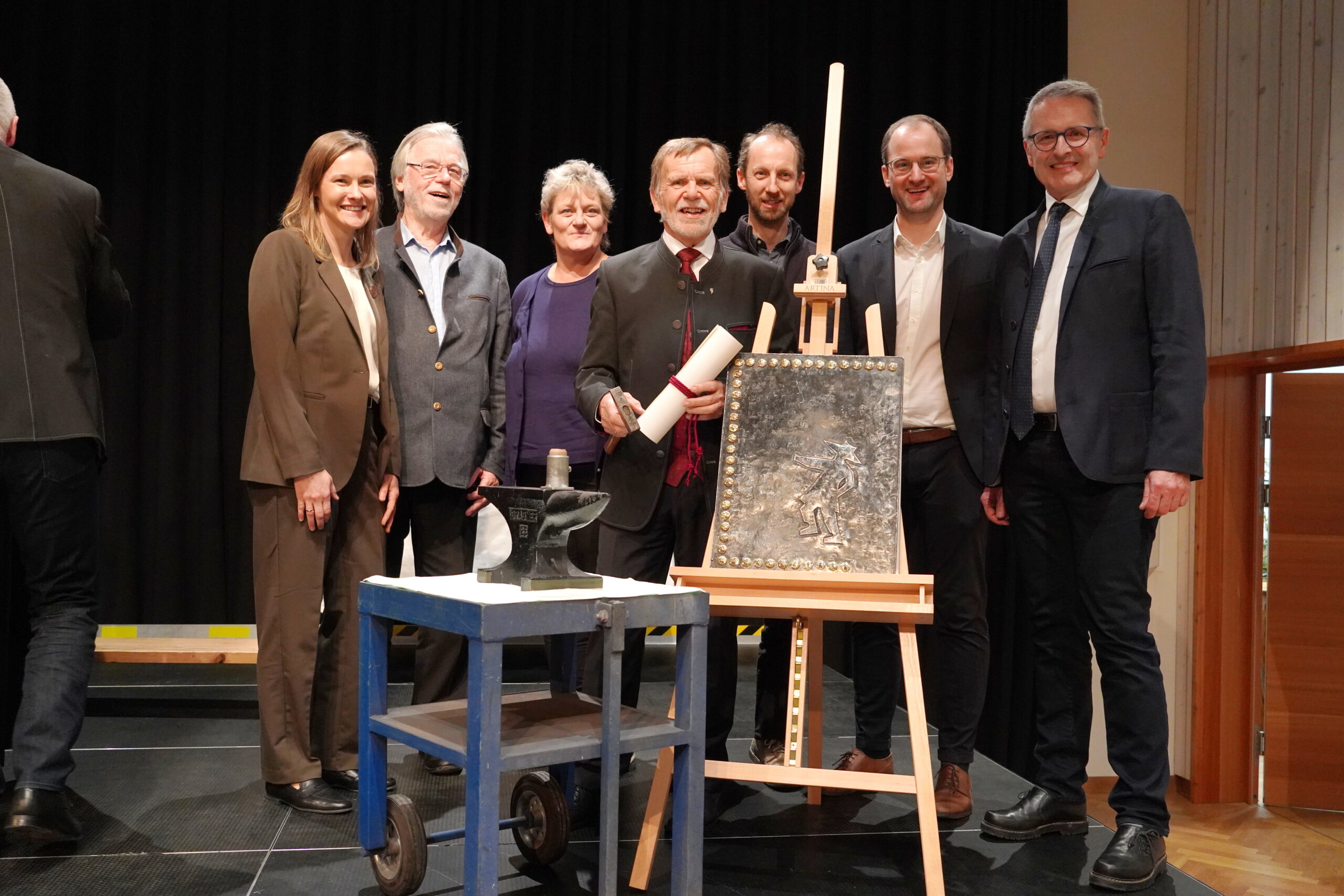 Besondere Auszeichnung für unseren Altbürgermeister Martin Ploderer
