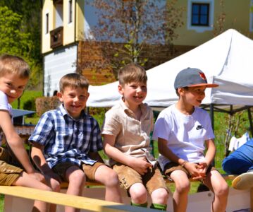 Maifest Landjugend – Spendenaktion für Sonderschule Rogatsboden