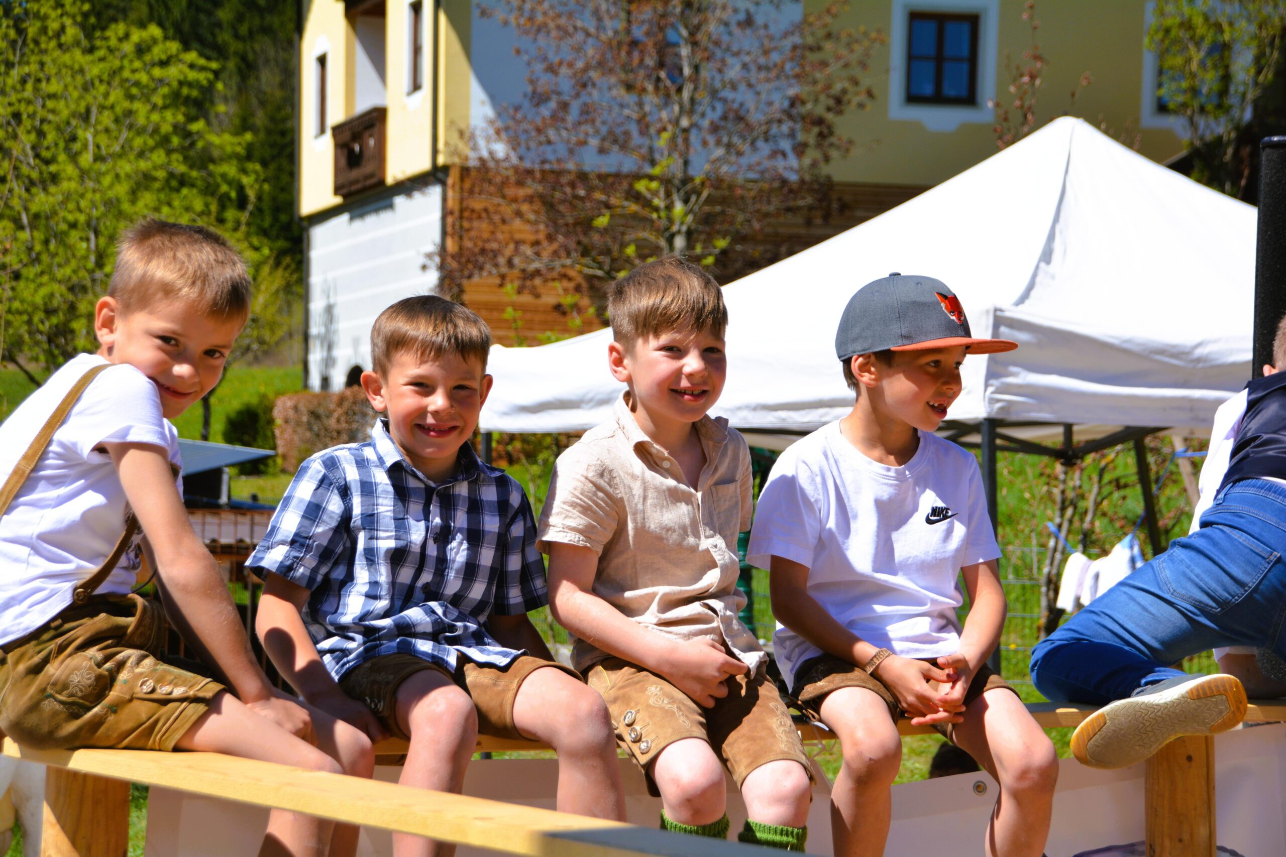 Maifest Landjugend – Spendenaktion für Sonderschule Rogatsboden
